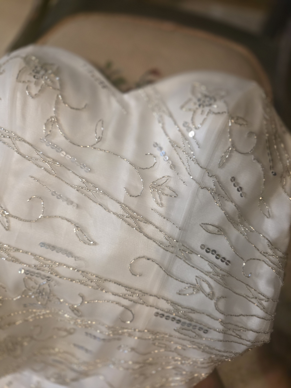 Sean Collection Women's Large White Strapless Beaded Formal Prom Wedding Gown